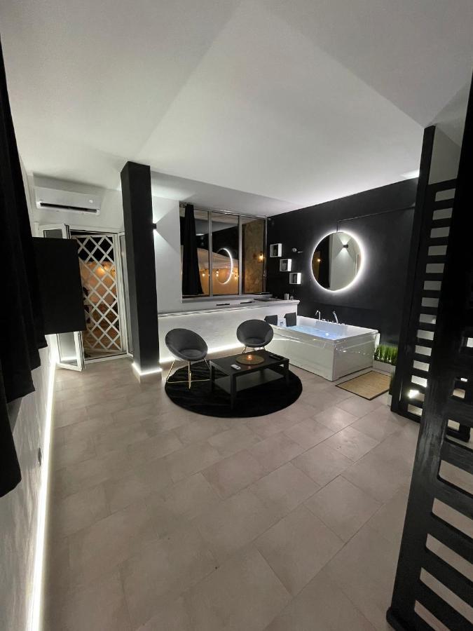 Central Wellness Apartment