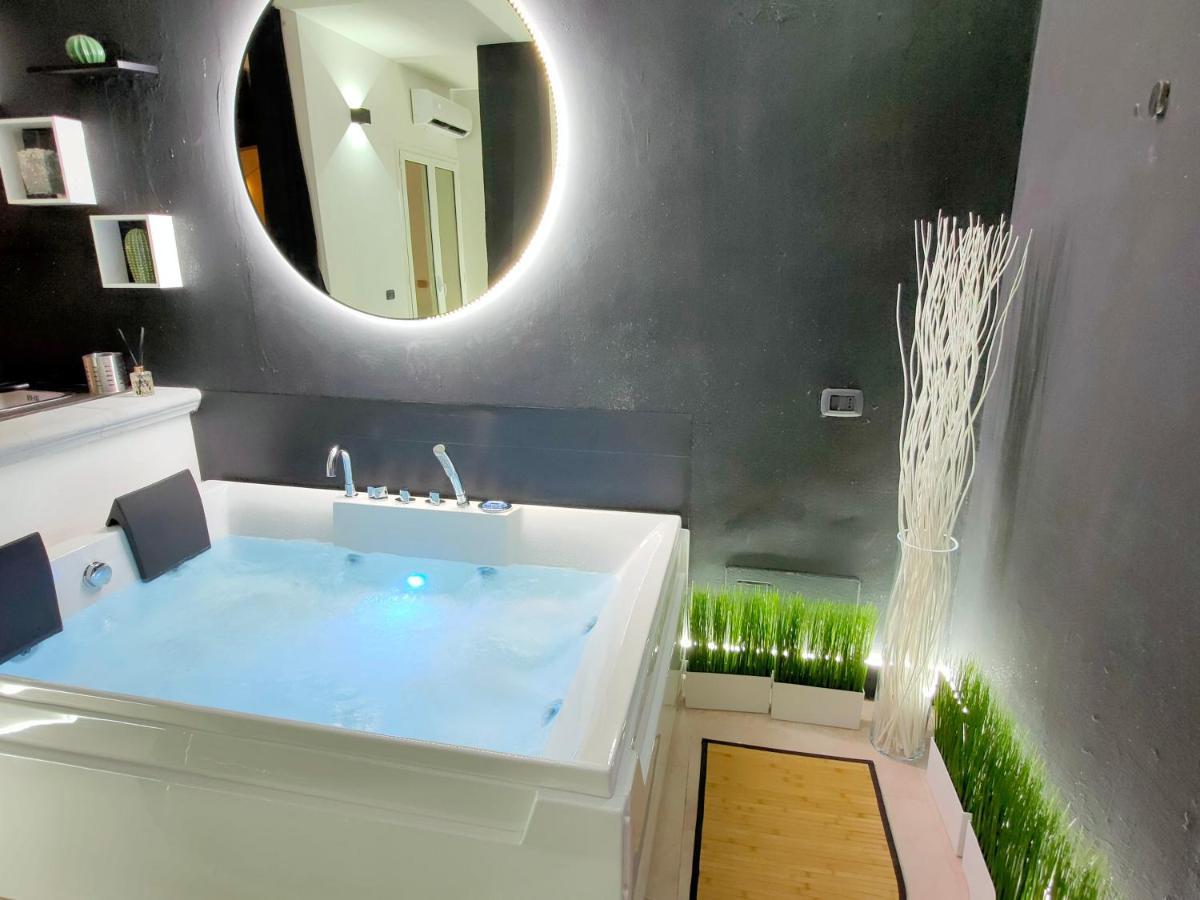 Central Wellness Apartment *